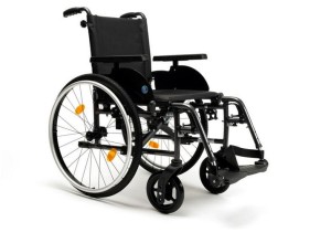 Wózek inwalidzki ze stopów lekkich D200 C