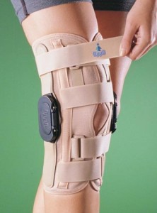 Orteza kolana z podwójnym zegarem 2137 OPPO