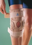 Stabilizator kolana z zawiasami 1032 OPPO