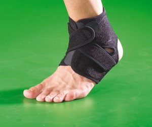 Stabilizator stawu skokowego z dociągaczami 1103 OPPO