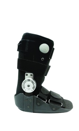 Orteza sztywna z tworzywa sztucznego na goleń i stopę (krótka) AT53004